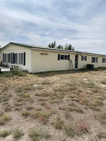 $197,500 | 230 Lasa Drive, McDermitt, NV 89421