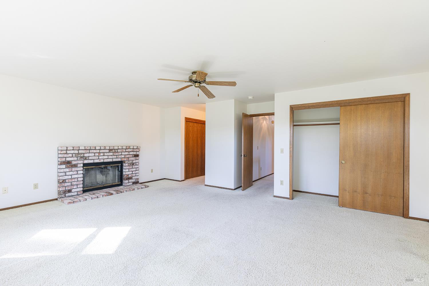 324 Burgundy Road Healdsburg, CA 95448 - Photo 28 of 52 Primary suite with wood buring fireplace.