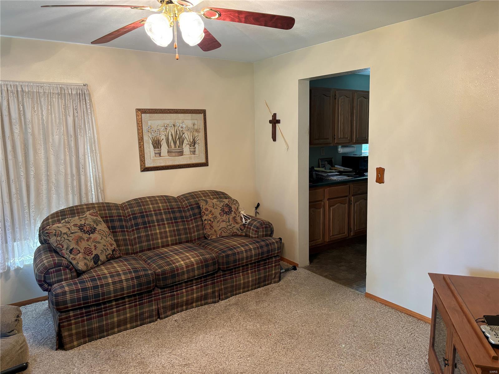308 Harriett Street Alton, IL 62002 - Photo 2 of 13