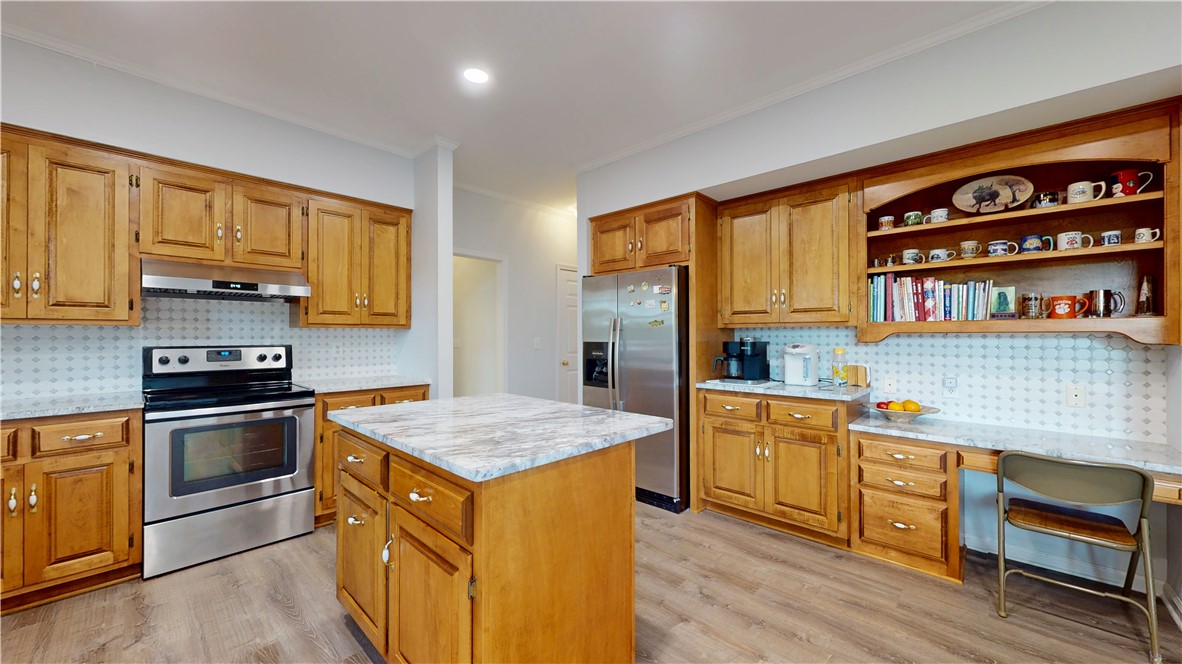 302 Catawbah Road Clemson, SC 29631 - Photo 11 of 40 Gallery Image 11