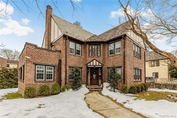$1,199,000 | 255 Pennsylvania Avenue, Mount Vernon, NY 10552
