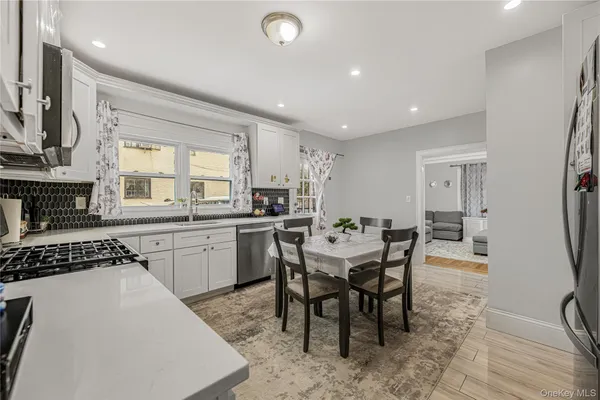 $1,199,000 | 255 Pennsylvania Avenue, Mount Vernon, NY 10552