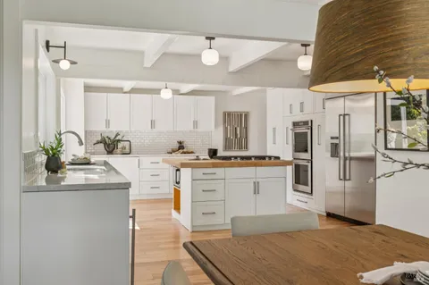 $2,250,000 | 67 Oak Springs Drive, San Anselmo, CA 94960