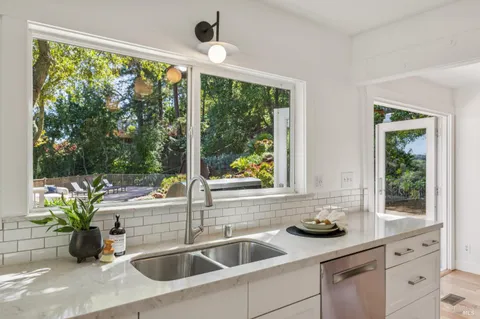 $2,250,000 | 67 Oak Springs Drive, San Anselmo, CA 94960