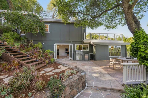 $2,250,000 | 67 Oak Springs Drive, San Anselmo, CA 94960