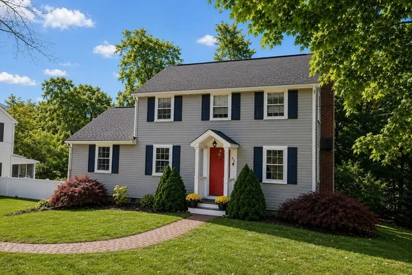 $1,298,000 | 310 Concord Avenue, Lexington, MA 02421