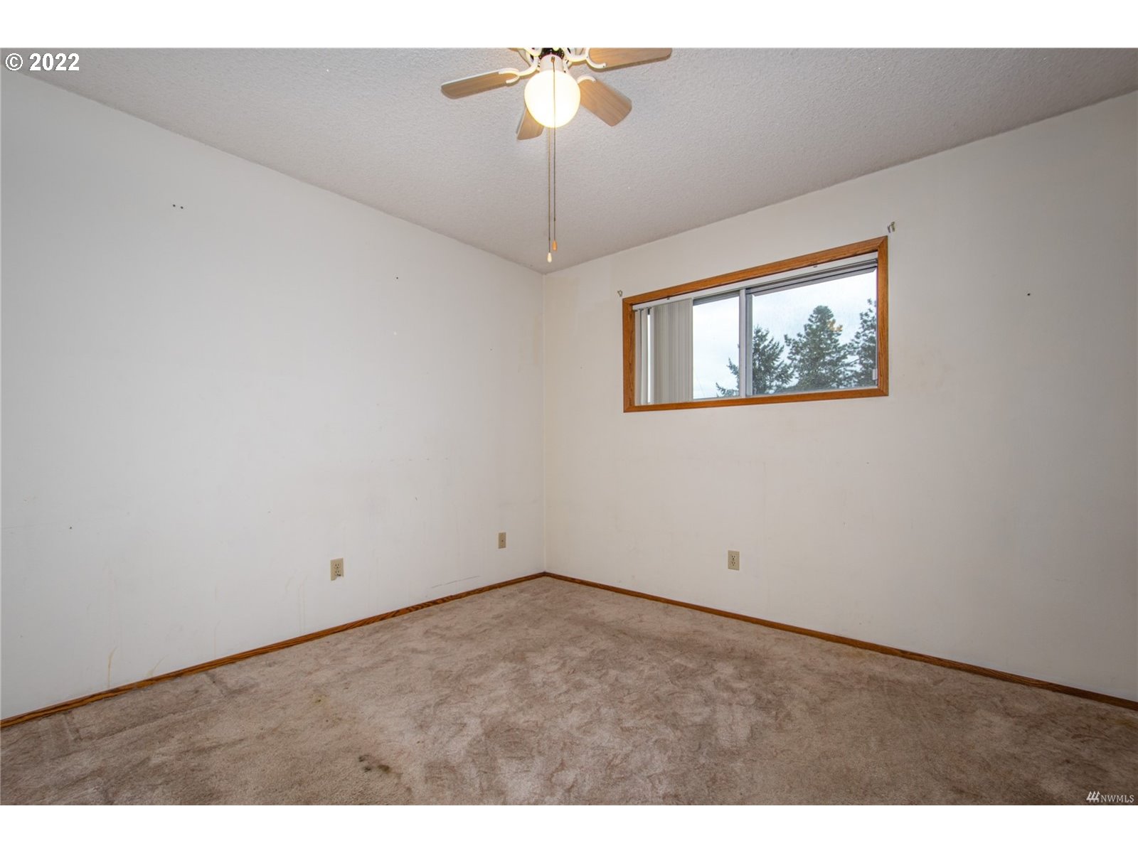 142 James Street Longview, WA 98632 - Photo 14 of 32