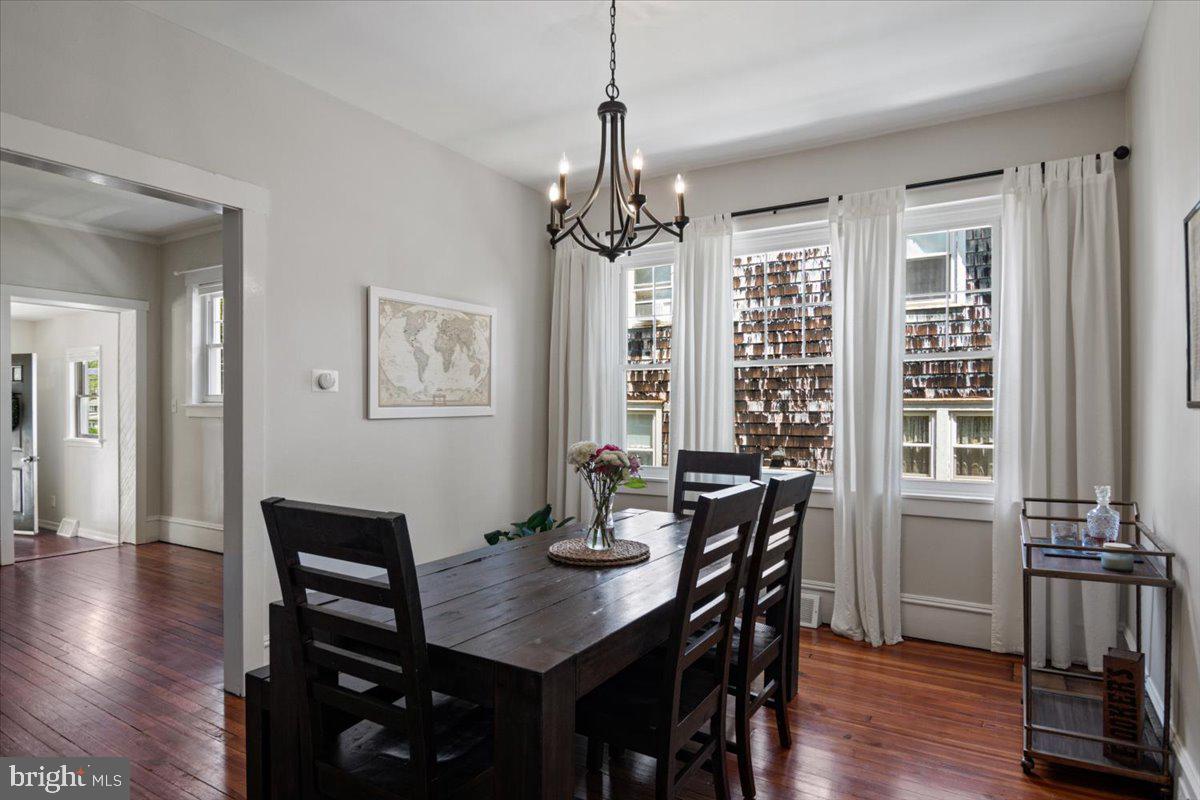158 Lafayette Road Audubon, NJ 08106 - Photo 12 of 29 Charming dining space with natural light.