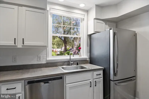 $3,000 | 158 Lafayette Road, Audubon, NJ 08106