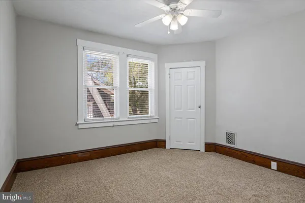 $3,000 | 158 Lafayette Road, Audubon, NJ 08106