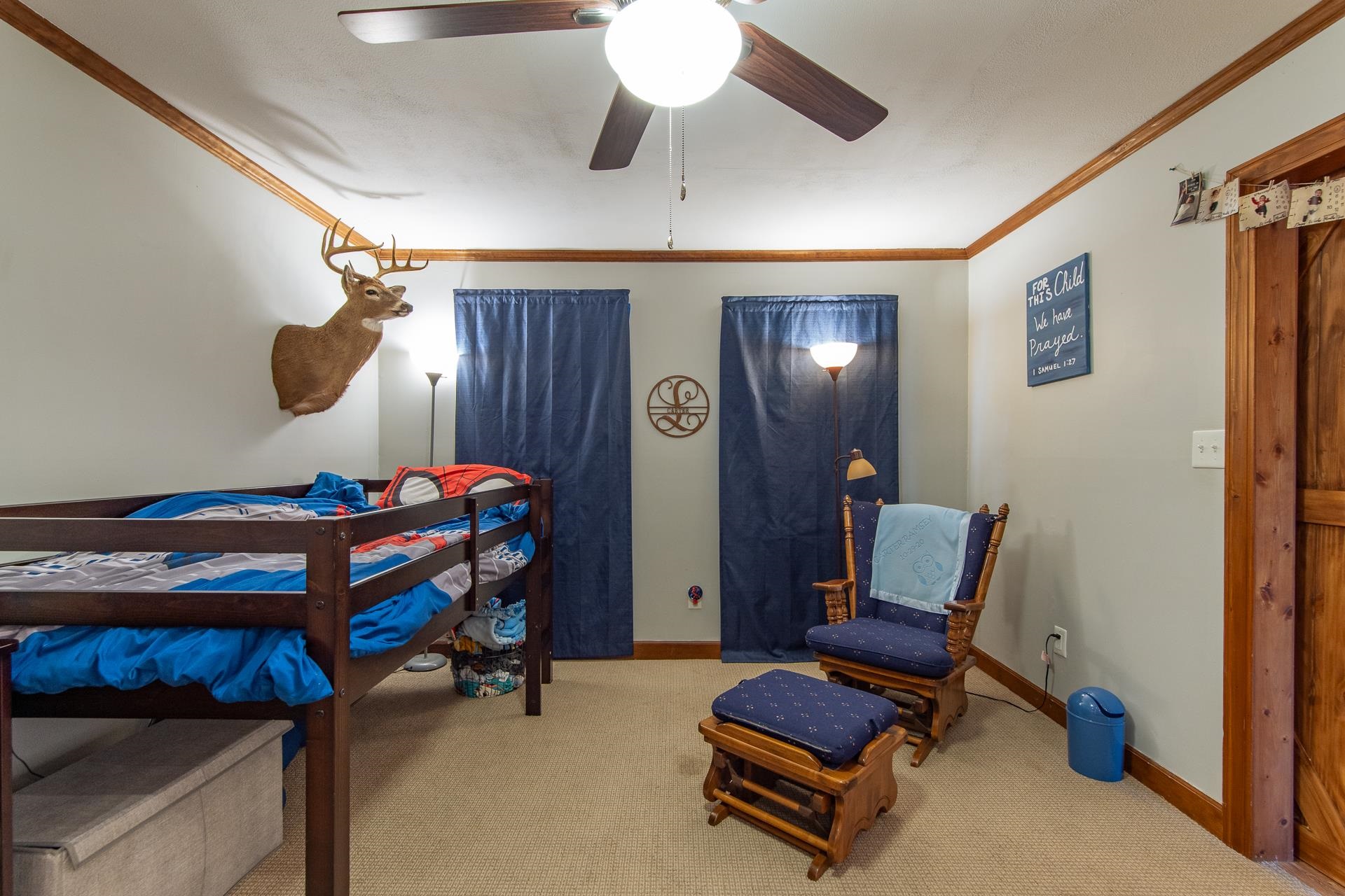 255 Easley Loop Savannah, TN 38372 - Photo 16 of 40 a living room with furniture