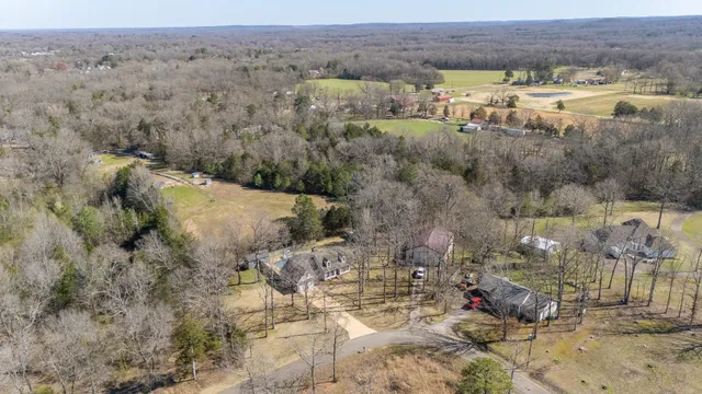 $429,900 | 255 Easley Loop, Savannah, TN 38372