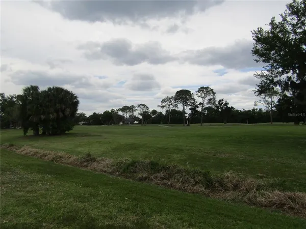 $1,500 | 3553 Longmeadow, Unit 27, Sarasota, FL 34235