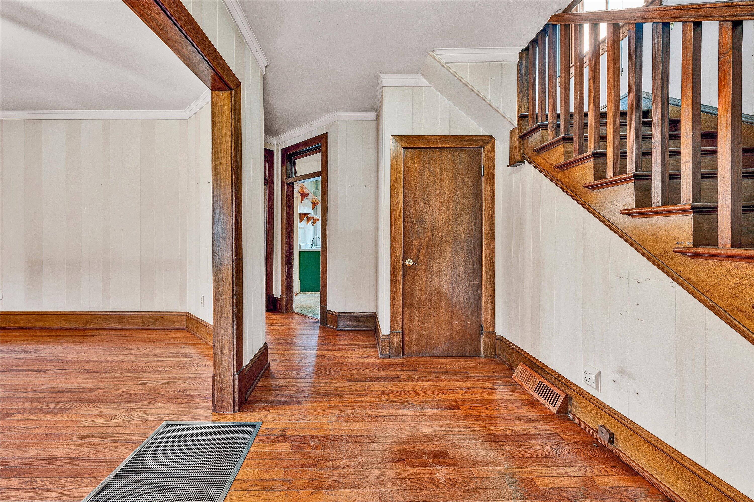 1609 6th Street Southwest Roanoke, VA 24016 - Photo 9 of 43 a view of an entryway door