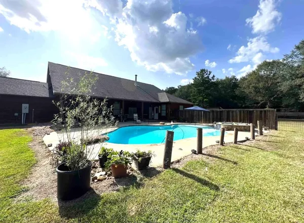 $485,900 | 22295 Highway 96, Kirbyville, TX 75956