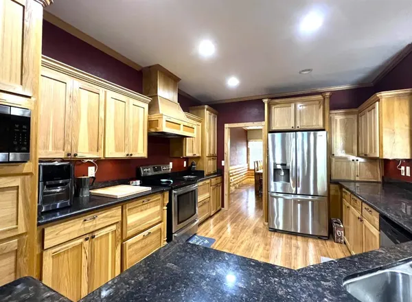 $439,000 | 22295 Highway 96, Kirbyville, TX 75956