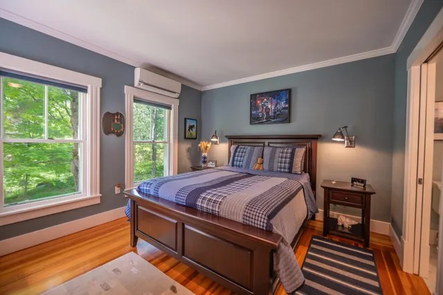 $749,000 | 20 Ray Hill Road, Wilmington, VT 05363