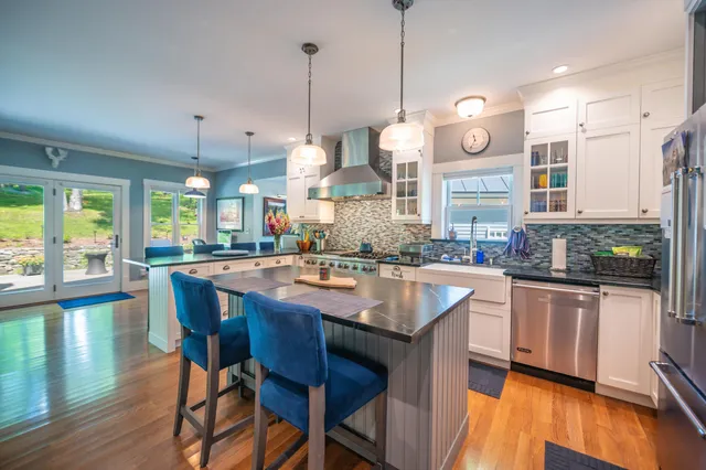 $749,000 | 20 Ray Hill Road, Wilmington, VT 05363