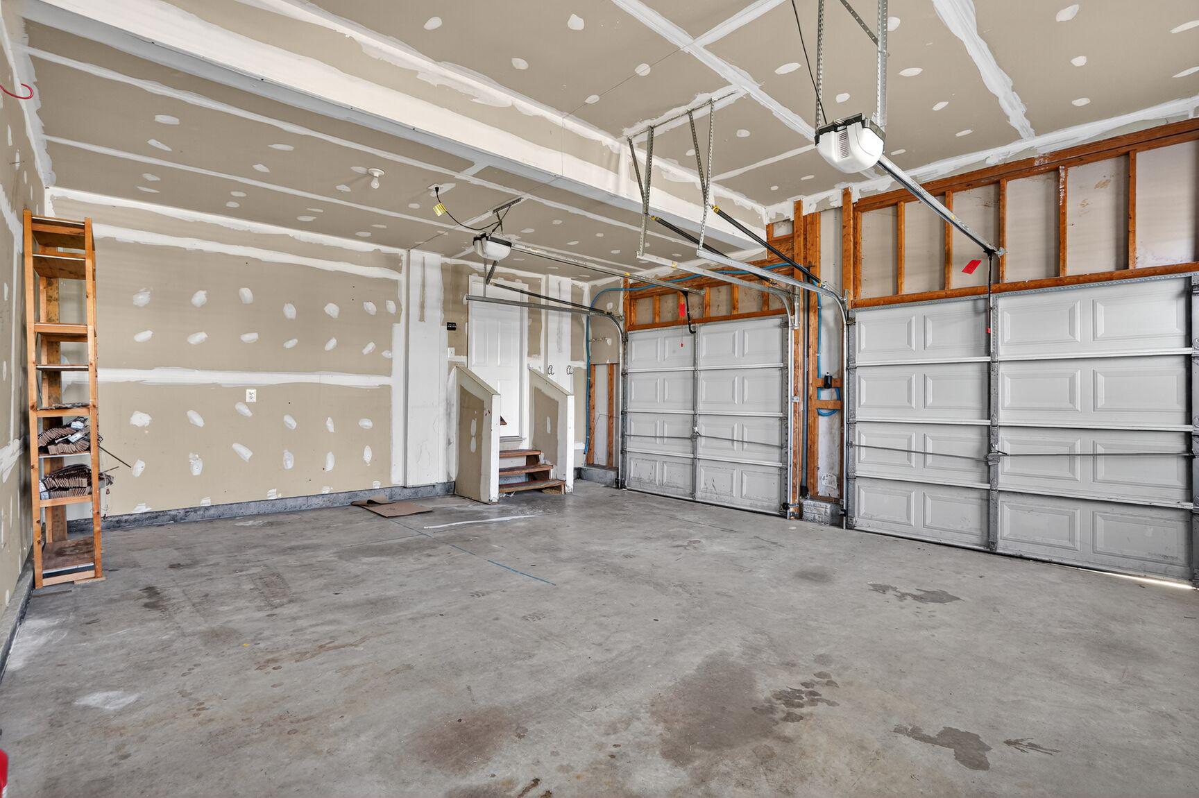 25845 Spring Farm Circle Chantilly, VA 20152 - Photo 20 of 57 2 car side-load garage.