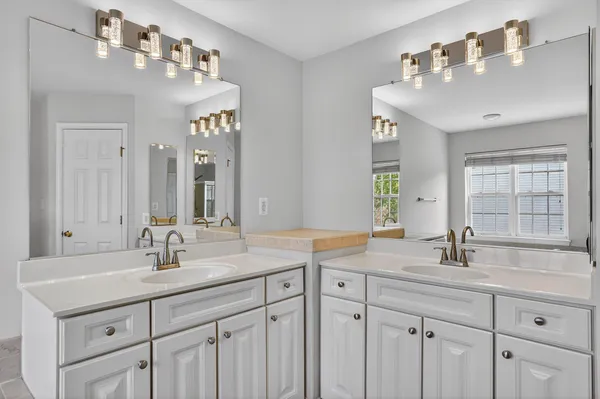 $1,280,000 | 25845 Spring Farm Circle, Chantilly, VA 20152