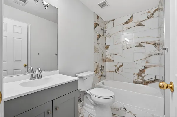 $1,280,000 | 25845 Spring Farm Circle, Chantilly, VA 20152