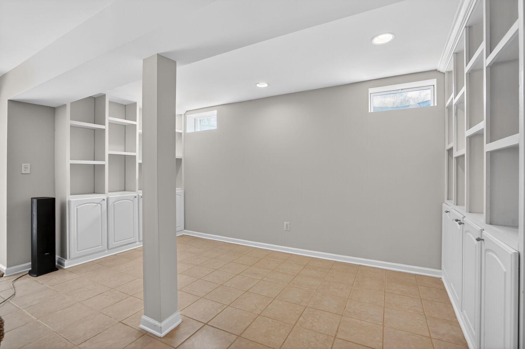 25845 Spring Farm Circle Chantilly, VA 20152 - Photo 44 of 57 Lower level built-ins.
