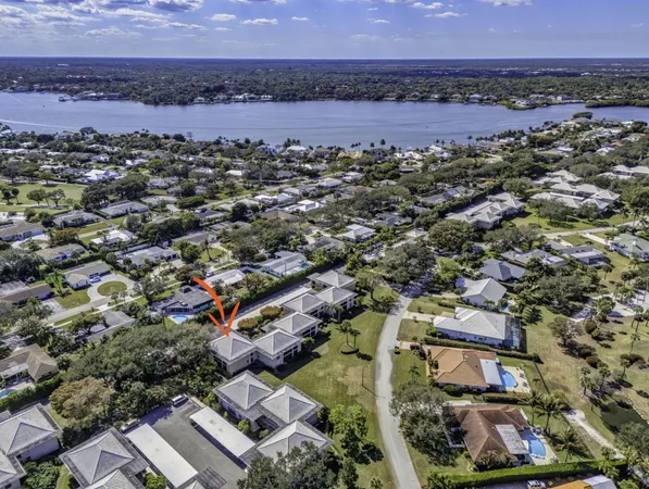 $439,500 | 17 Southeast Turtle Creek Drive, Unit D, Jupiter, FL 33469