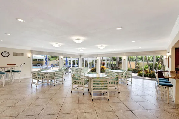 $439,500 | 17 Southeast Turtle Creek Drive, Unit D, Jupiter, FL 33469