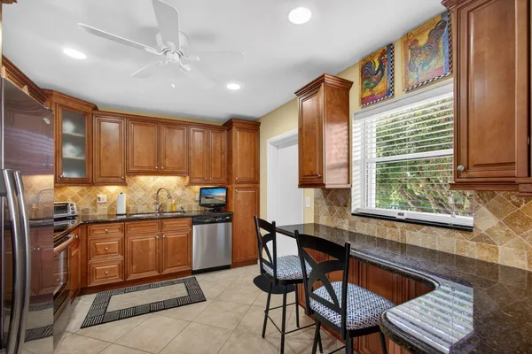 $439,500 | 17 Southeast Turtle Creek Drive, Unit D, Jupiter, FL 33469