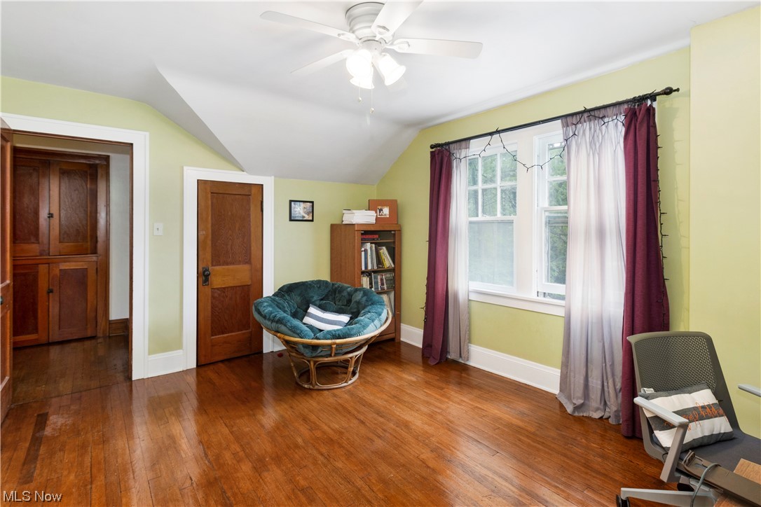 1665 Maple Road Cleveland Heights, OH 44121 - Photo 12 of 25