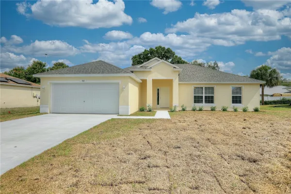 $2,200 | 743 Breakwater Terrace, Sebastian, FL 32958