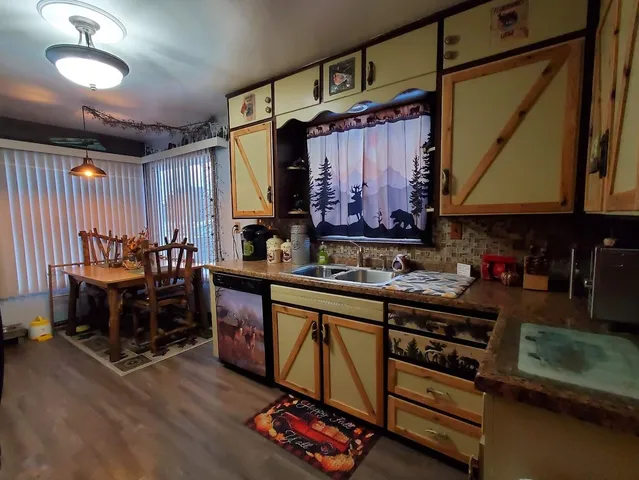 $264,900 | 476 North Bridge Street, Manawa, WI 54949