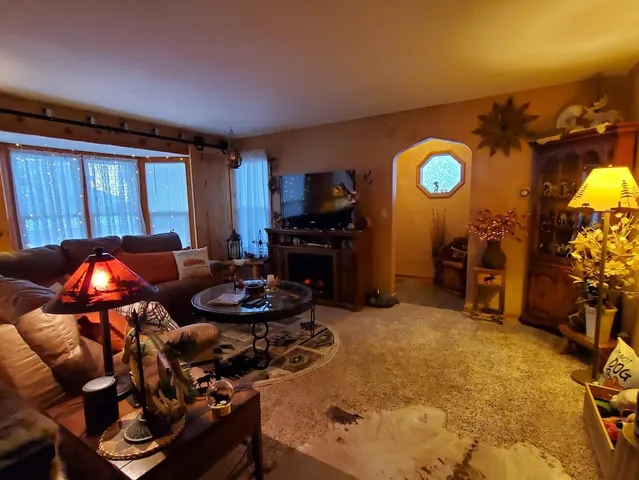 $264,900 | 476 North Bridge Street, Manawa, WI 54949