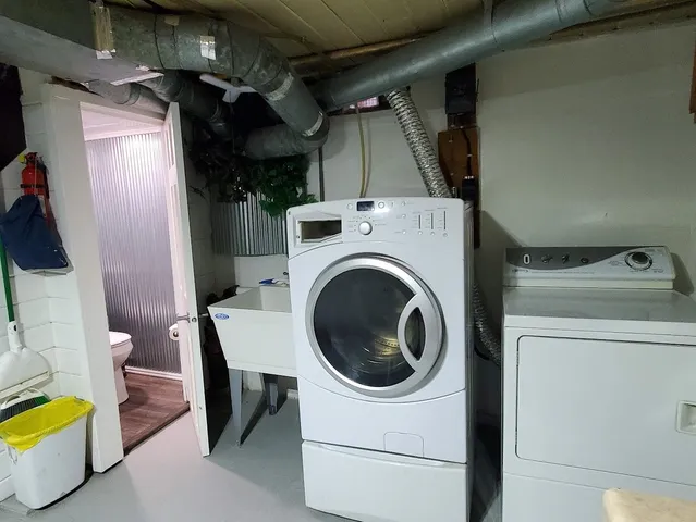 $264,900 | 476 North Bridge Street, Manawa, WI 54949