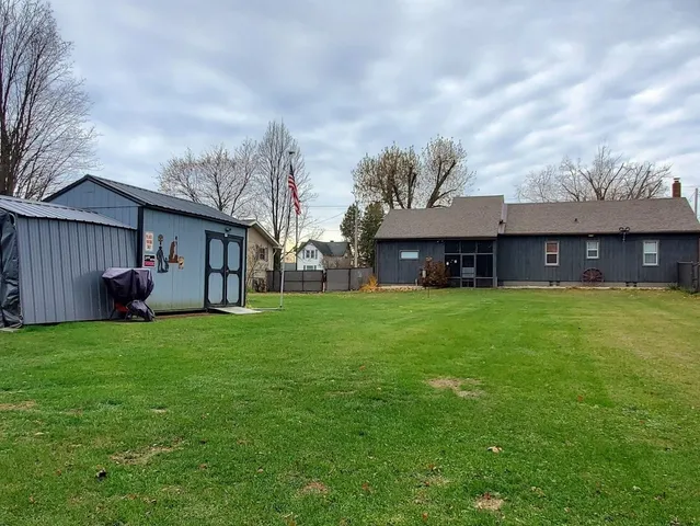$264,900 | 476 North Bridge Street, Manawa, WI 54949