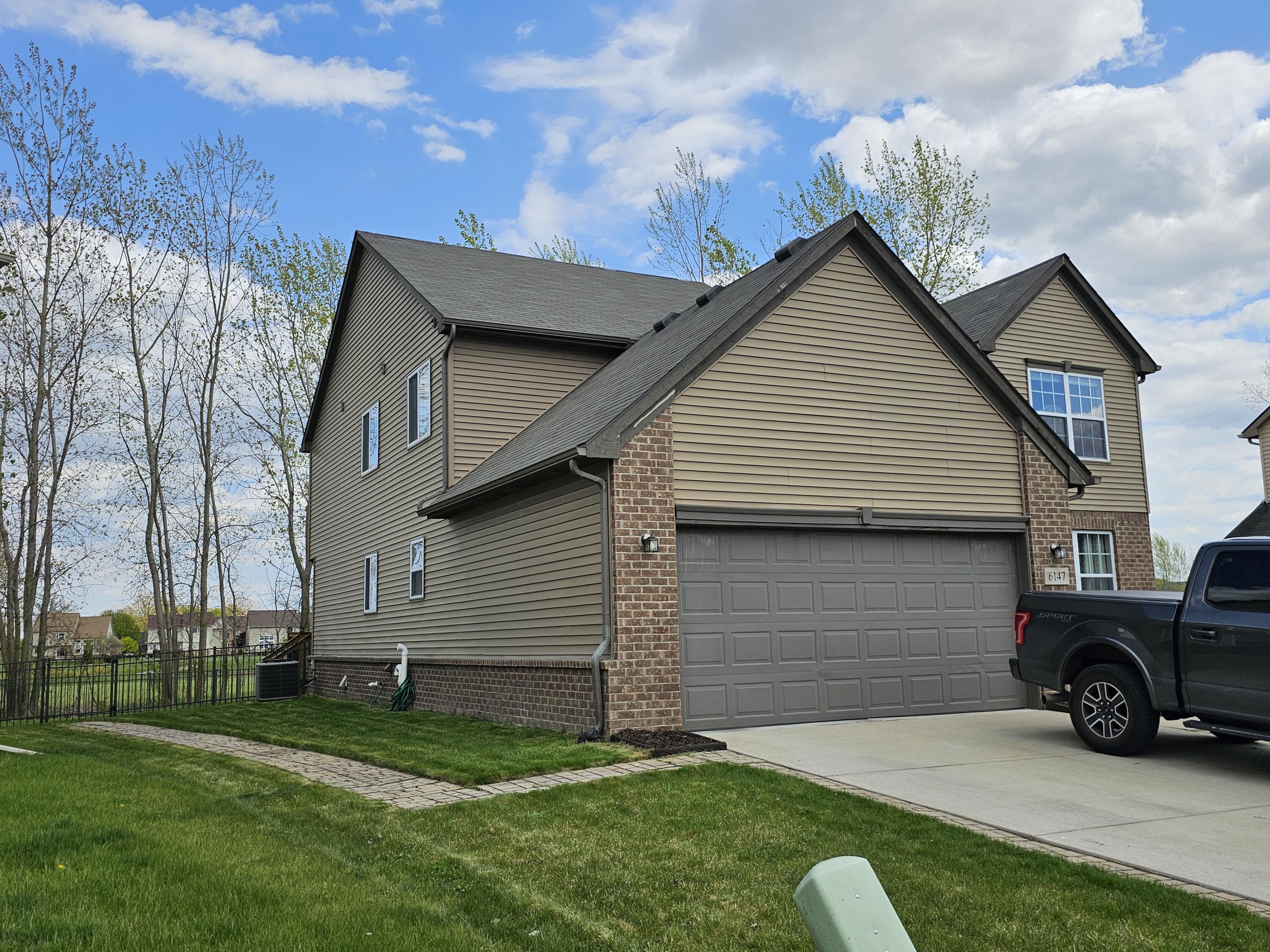 6147 Inverness Court Romulus, MI 48174 - Photo 3 of 36 20260503_145501