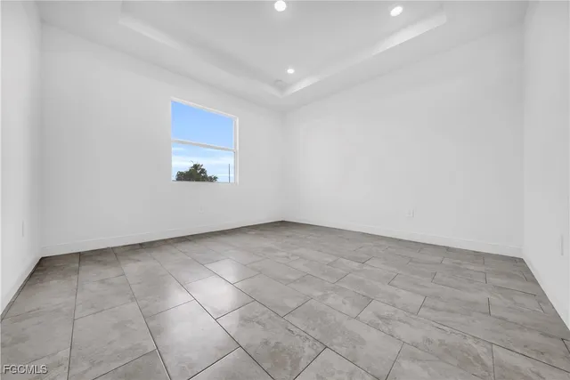 $319,500 | 8070 Marsh Circle, LaBelle, FL 33935