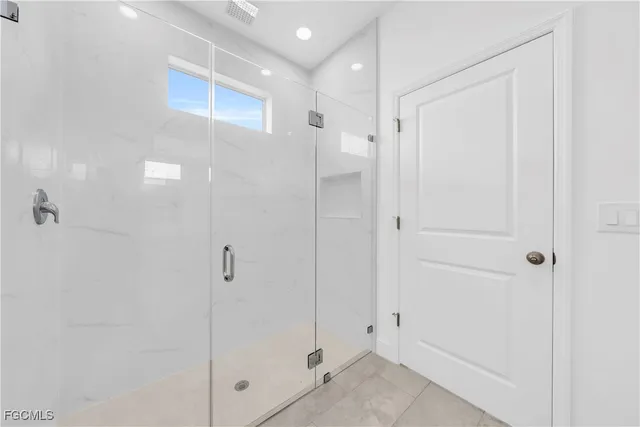 $319,500 | 8070 Marsh Circle, LaBelle, FL 33935