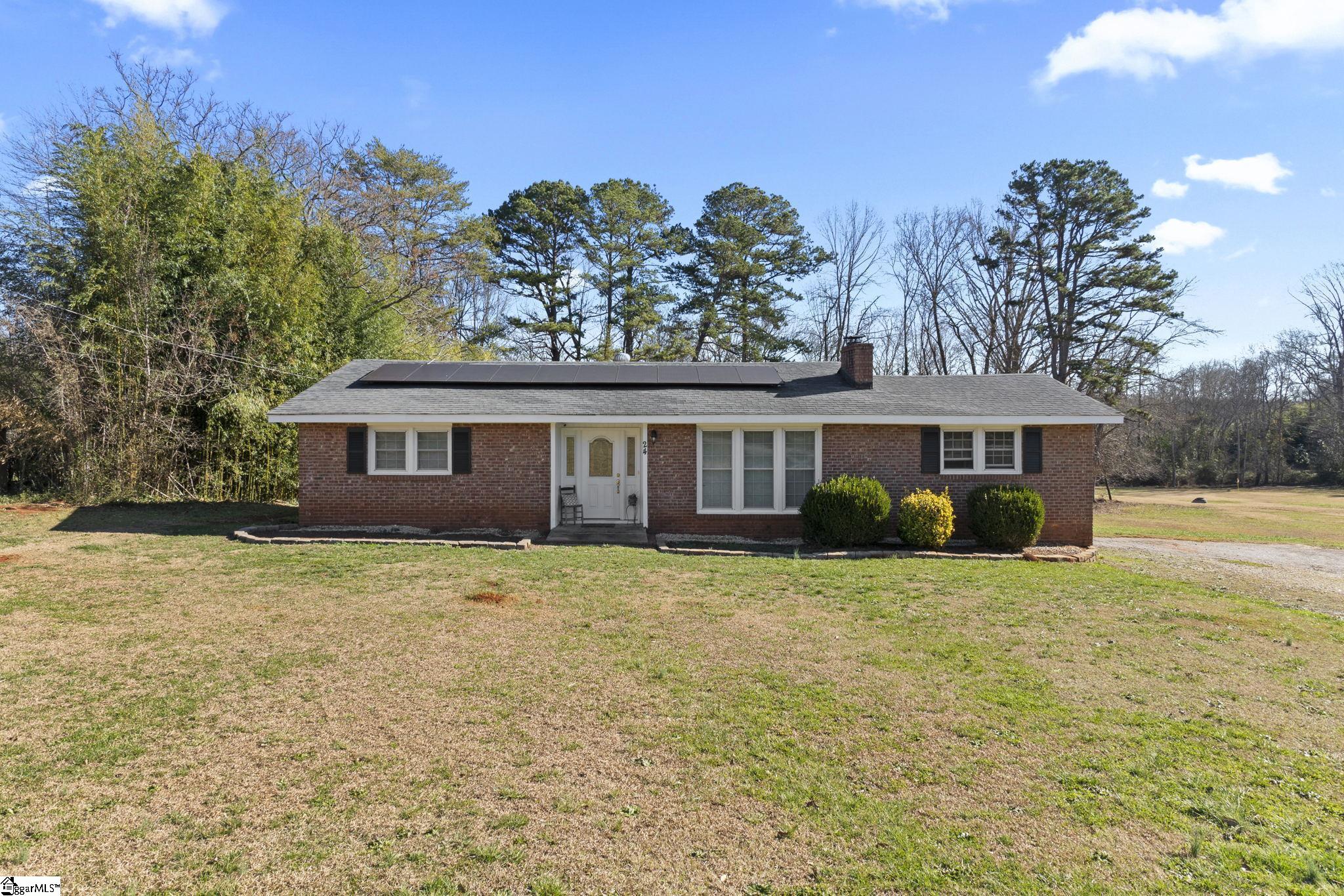 24 Racine Court Greenville, SC 29617 - Photo 1 of 31 Gallery Image 1