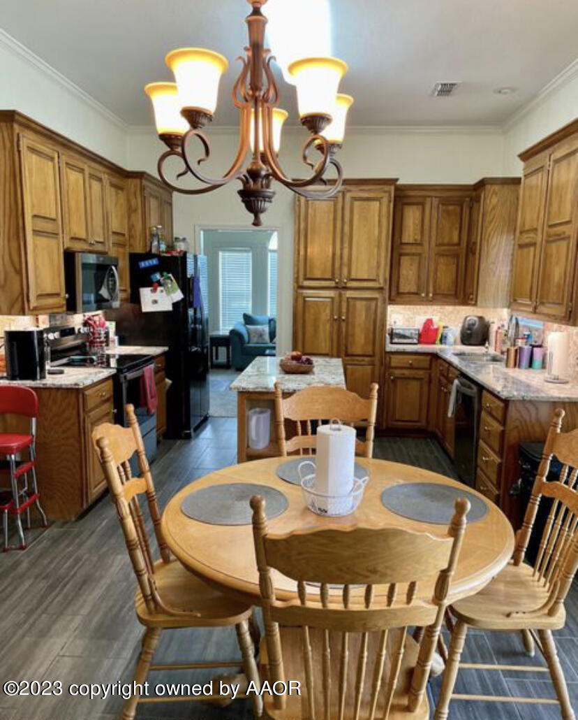 7110 Rochelle Lane Amarillo, TX 79109 - Photo 5 of 21 Kitchen