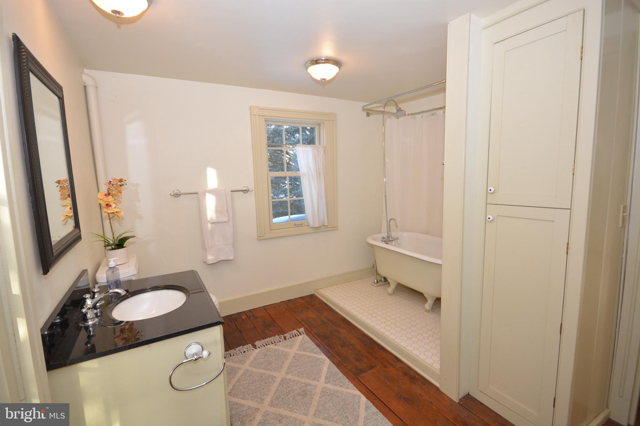 20 Old Meadow Valley Road Lititz, PA 17543 - Photo 26 of 31 Full Bath Upper Level w/ Built-in Linen Closet