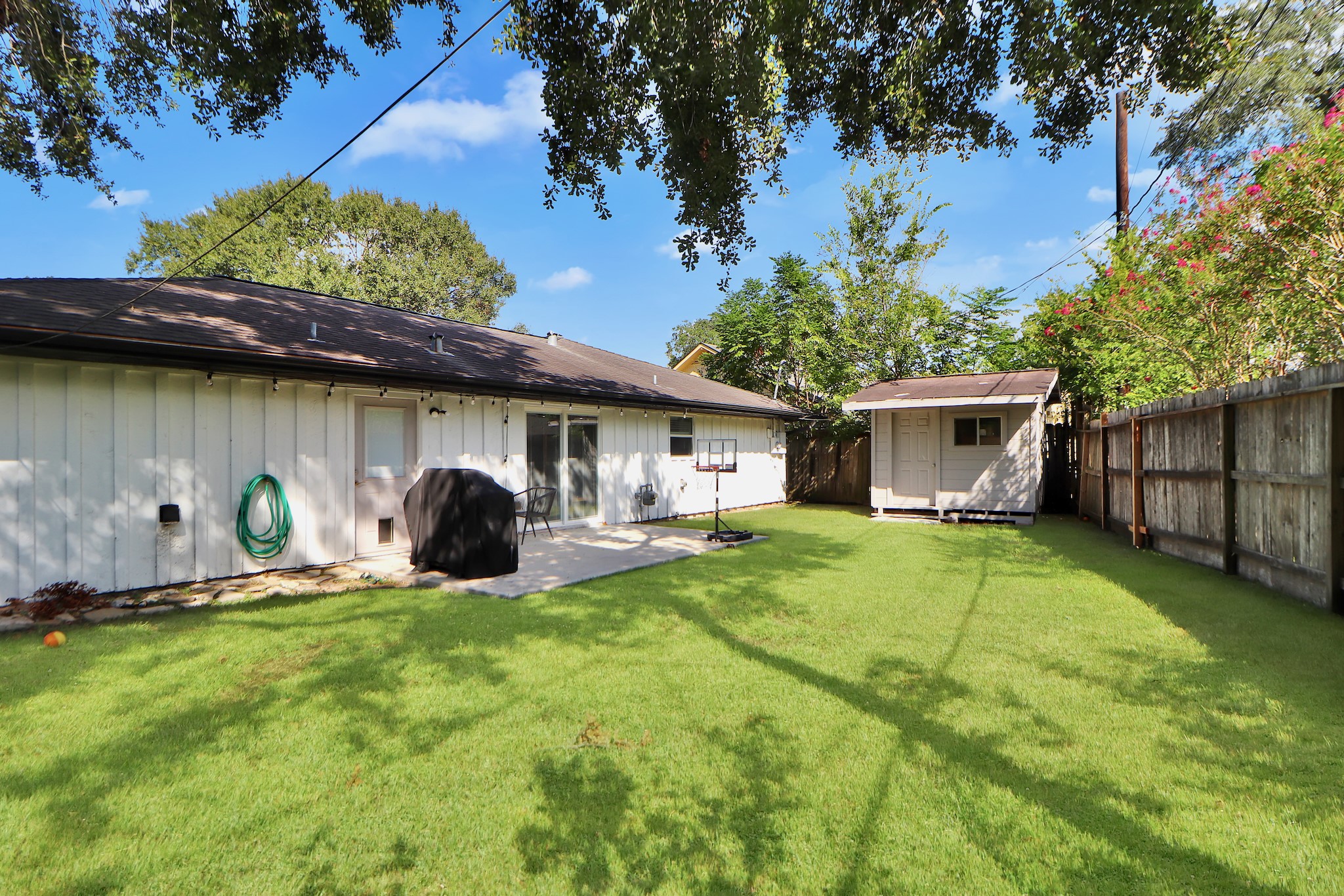 6111 Shadow Crest Street Houston, TX 77074 - Photo 15 of 15