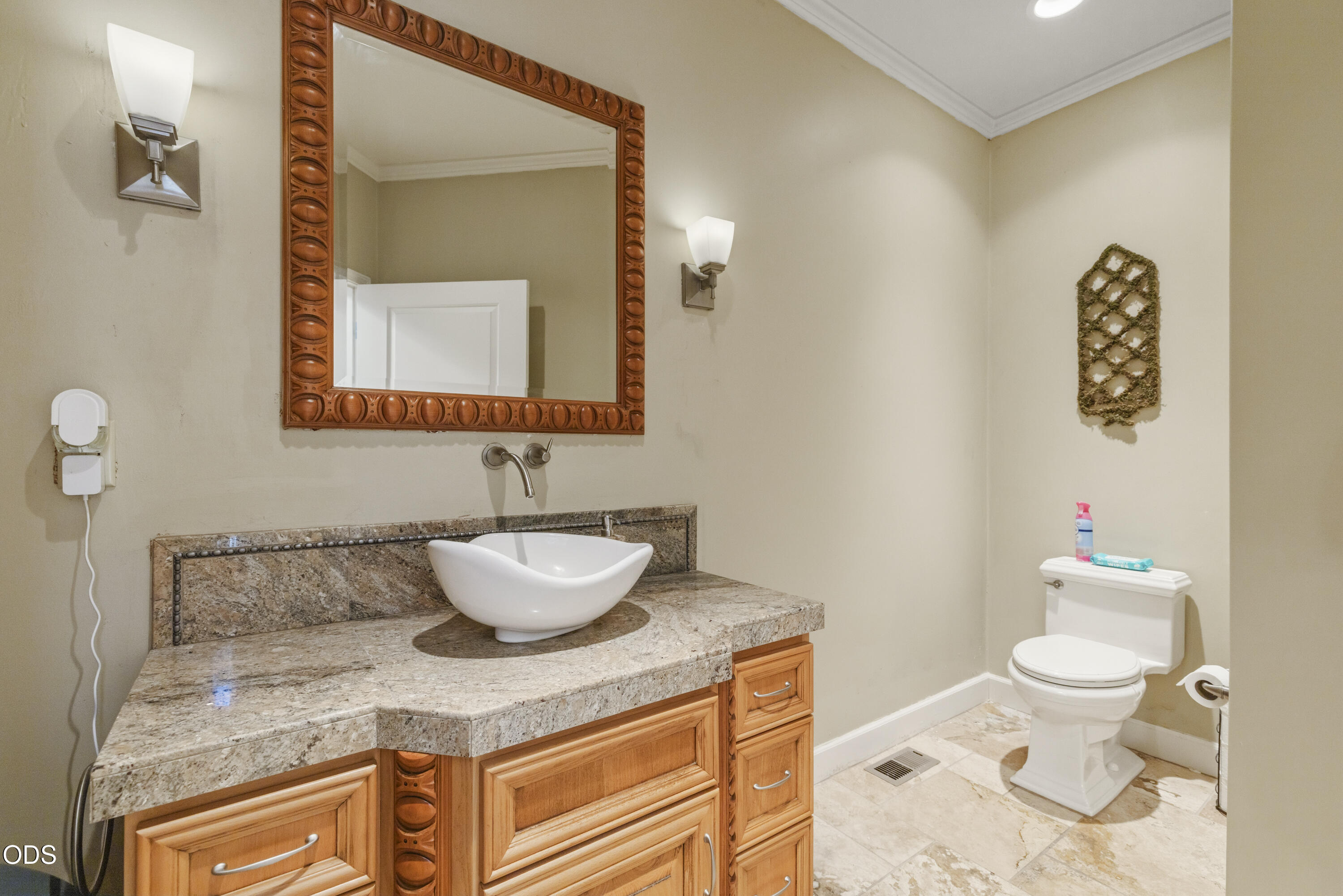6749 Cooper's Hawk Road Klamath Falls, OR 97601 - Photo 27 of 60