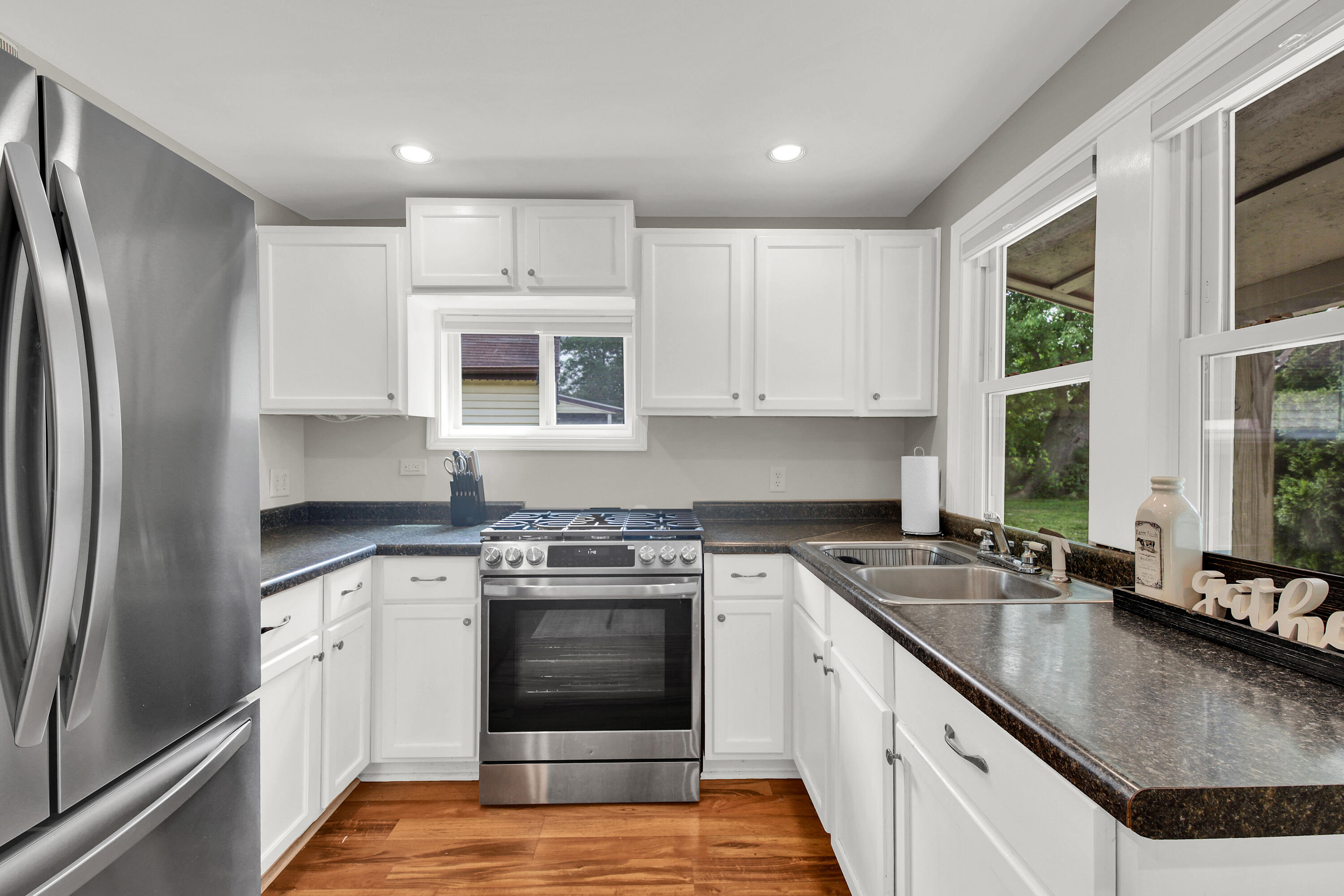 25324 South Wind Lake Road Norway, WI 53185 - Photo 5 of 31 Kitchen