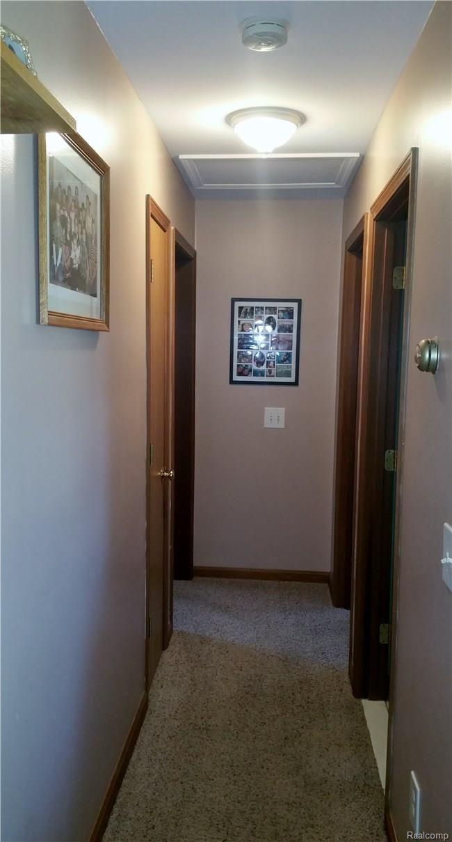 1908 South Range Road St. Clair, MI 48079 - Photo 7 of 22 20151025_134550.jpg
