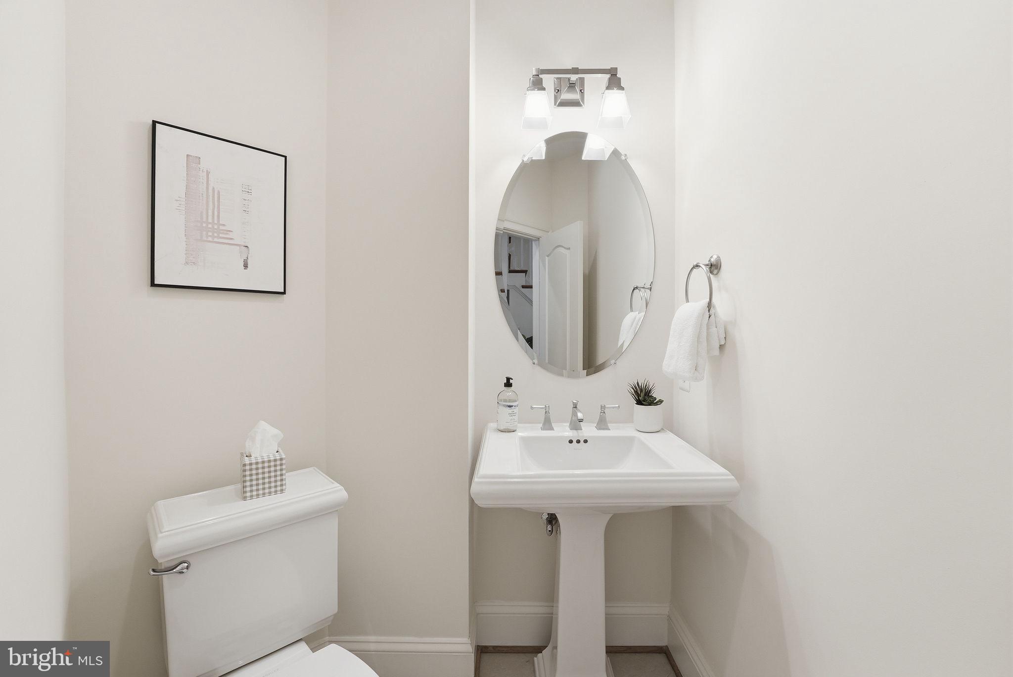 5836 Conway Road Bethesda, MD 20817 - Photo 14 of 55 Main level powder room