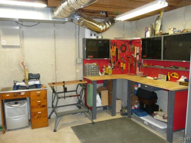 1760 Clearview Road Coplay, PA 18037 - Photo 20 of 21 Gallery Image 20