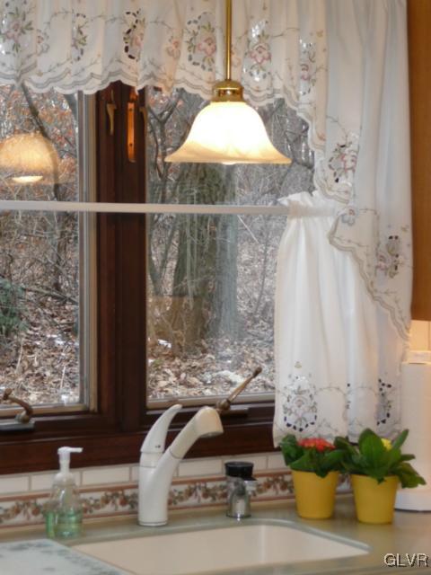 1760 Clearview Road Coplay, PA 18037 - Photo 8 of 21 Gallery Image 8