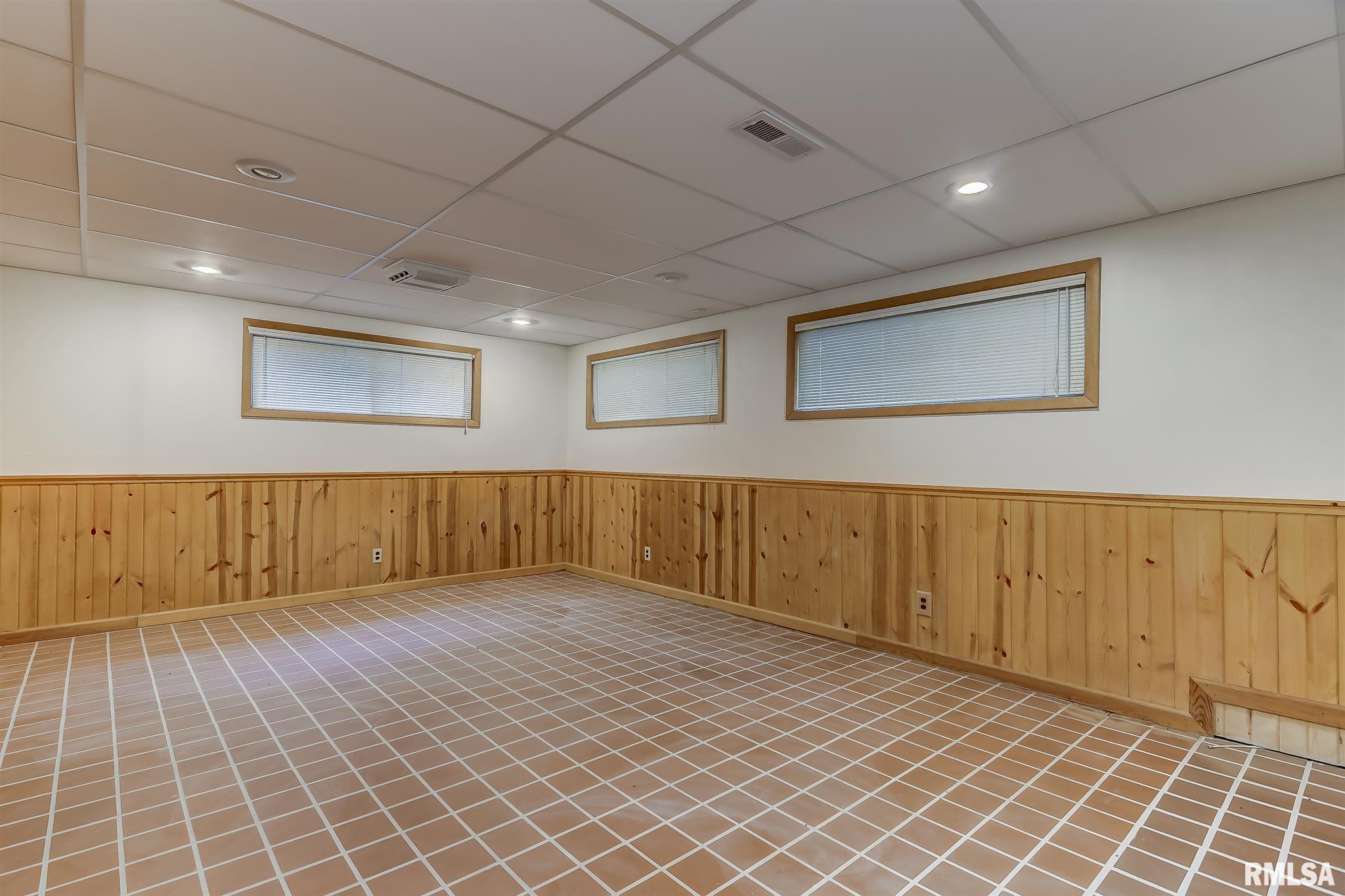 632 Meadowbrook Road Springfield, IL 62711 - Photo 39 of 49 Gallery Image 39