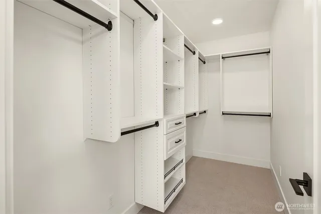 $1,320,000 | 4421 2nd Avenue Northeast, Seattle, WA 98105